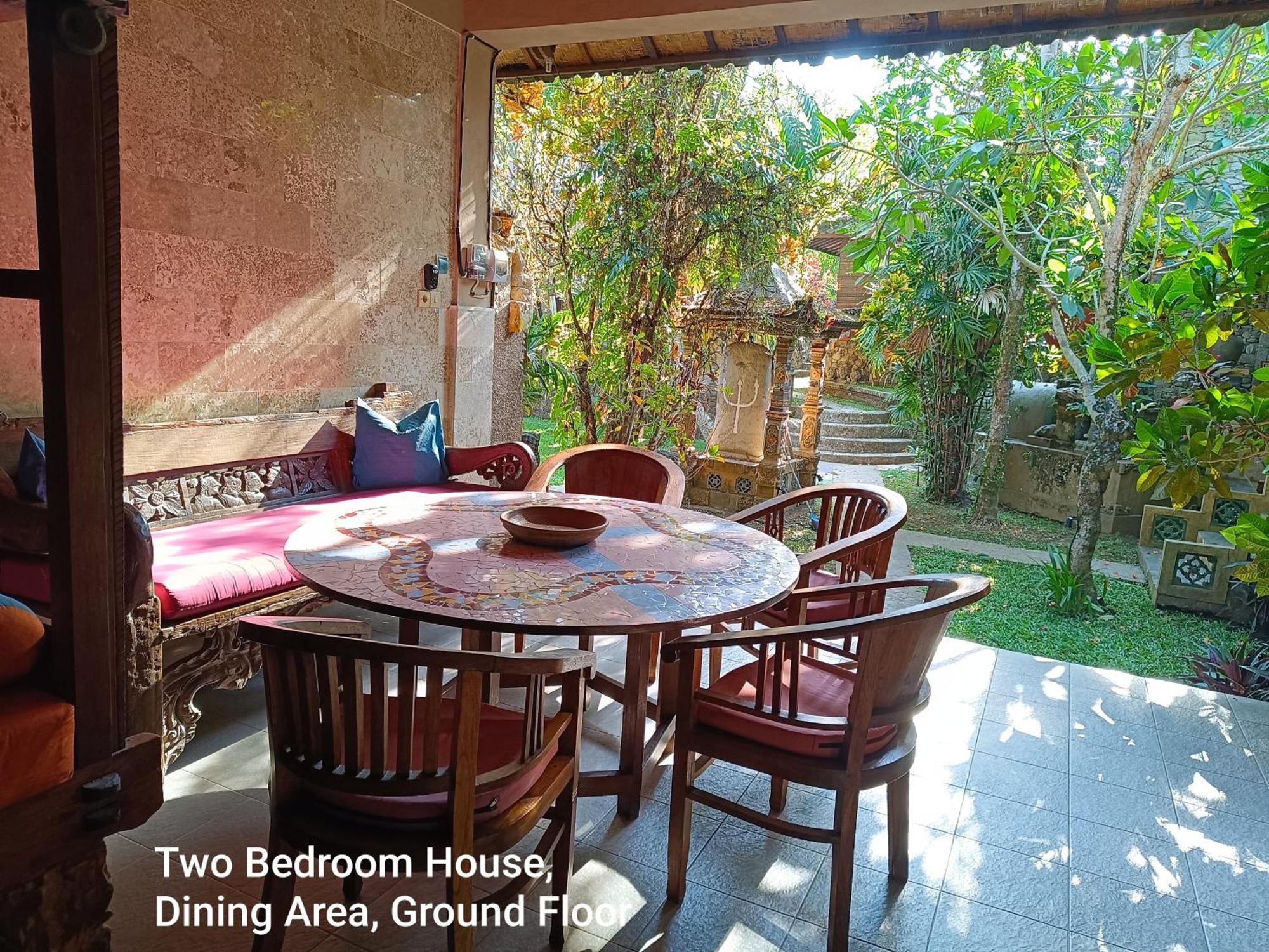 Guci Guesthouses Ubud Extérieur photo