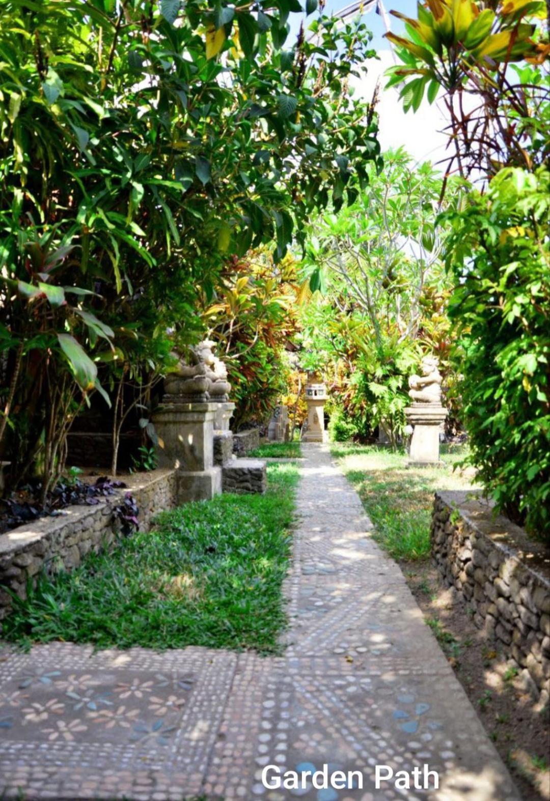 Guci Guesthouses Ubud Extérieur photo