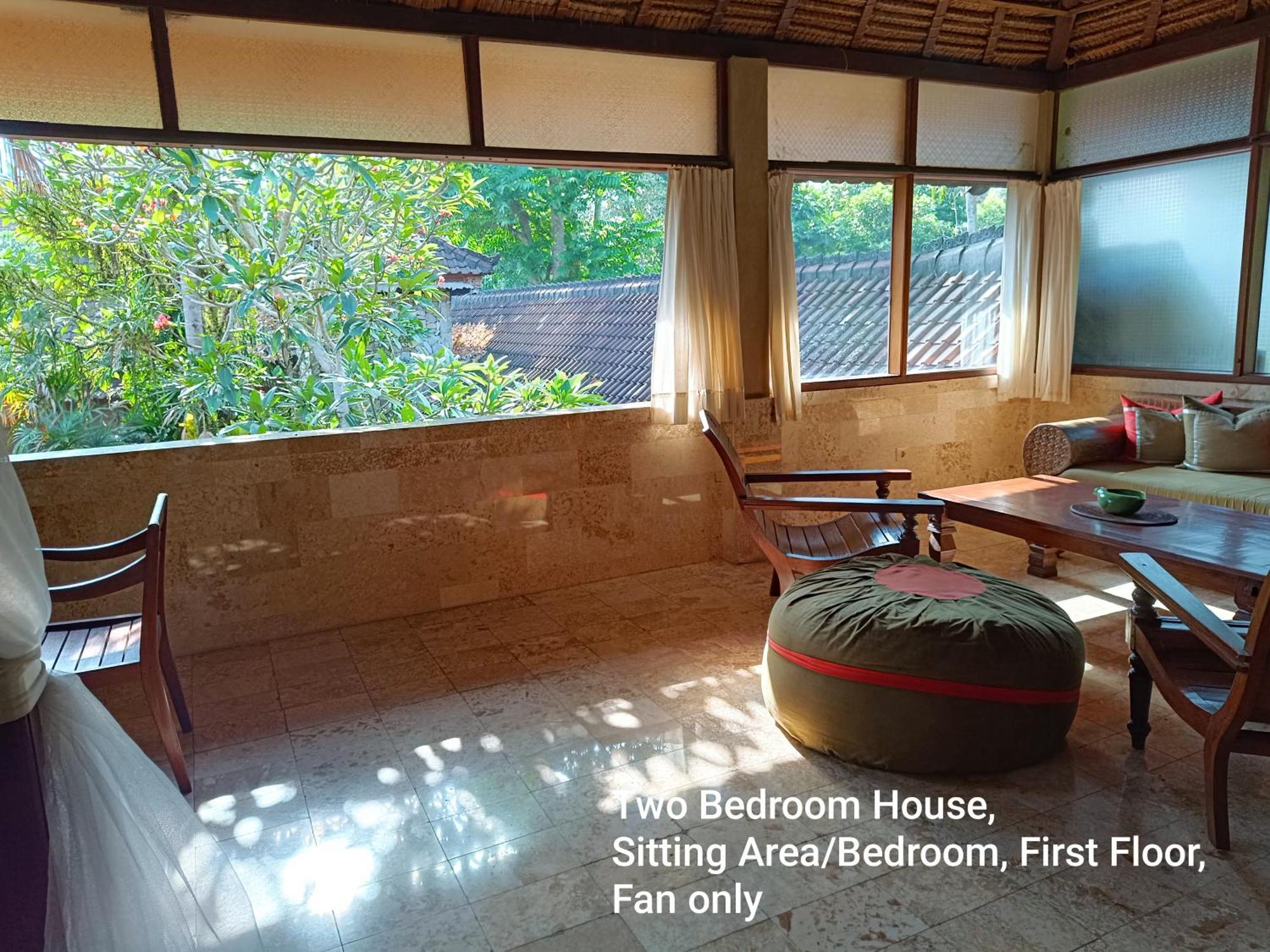 Guci Guesthouses Ubud Extérieur photo