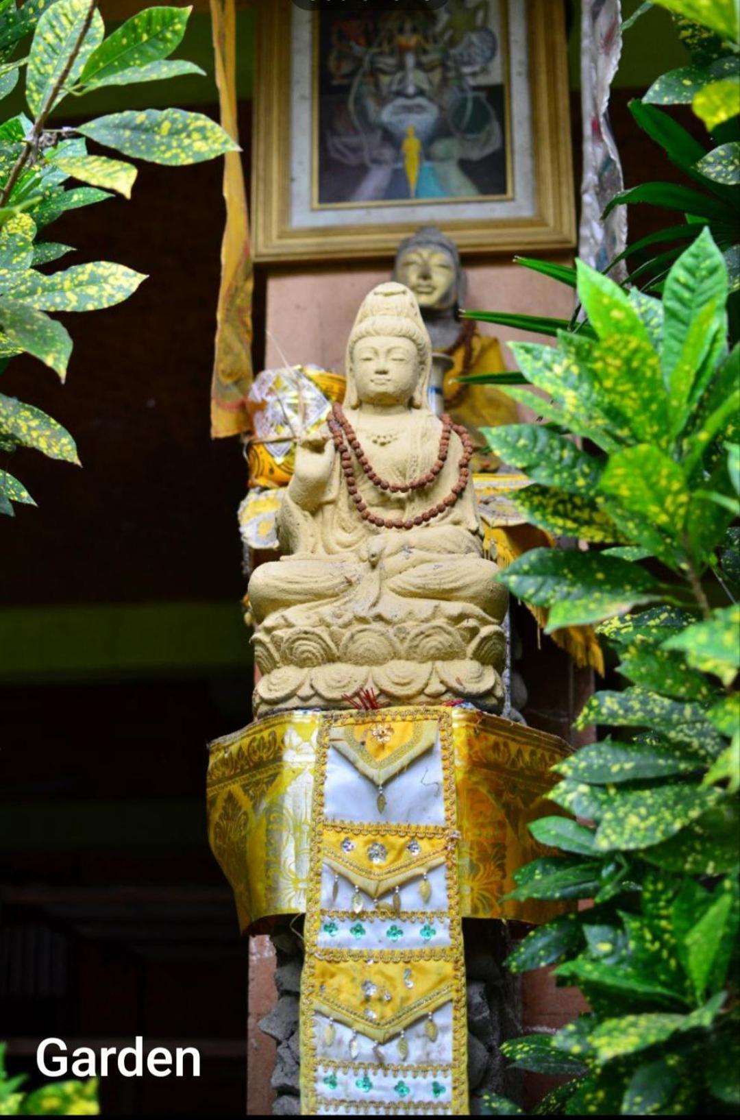 Guci Guesthouses Ubud Extérieur photo